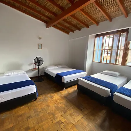 Yolo Hostel Medellin Medellín Exterior photo